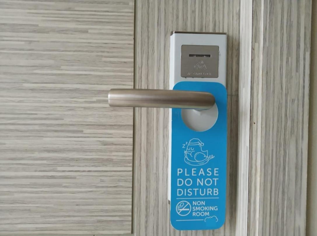 Cozrooms Near Mrt, Plaza Indonesia, And Grand Indonesia Jakarta Exterior foto